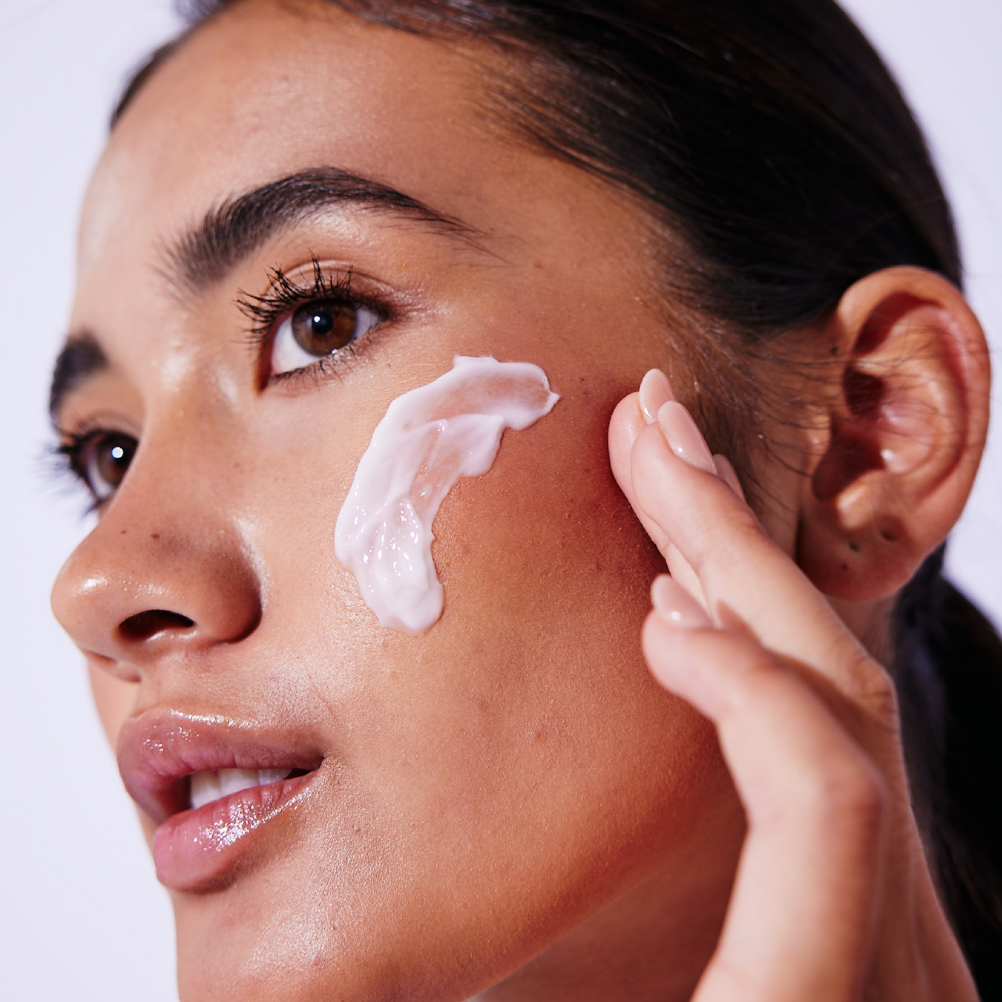 Universal Soft-Cream Moisturiser Refill Skincare model