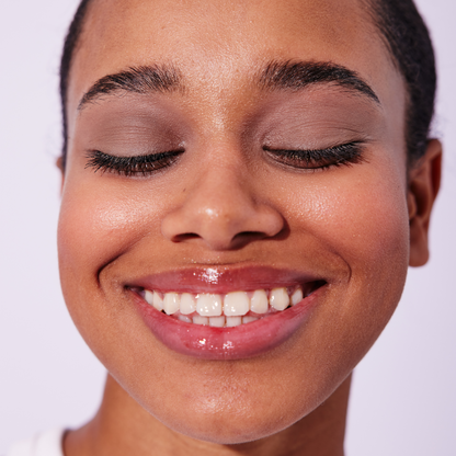 Eyeshadow - Toasted Pecan Makeup model 3