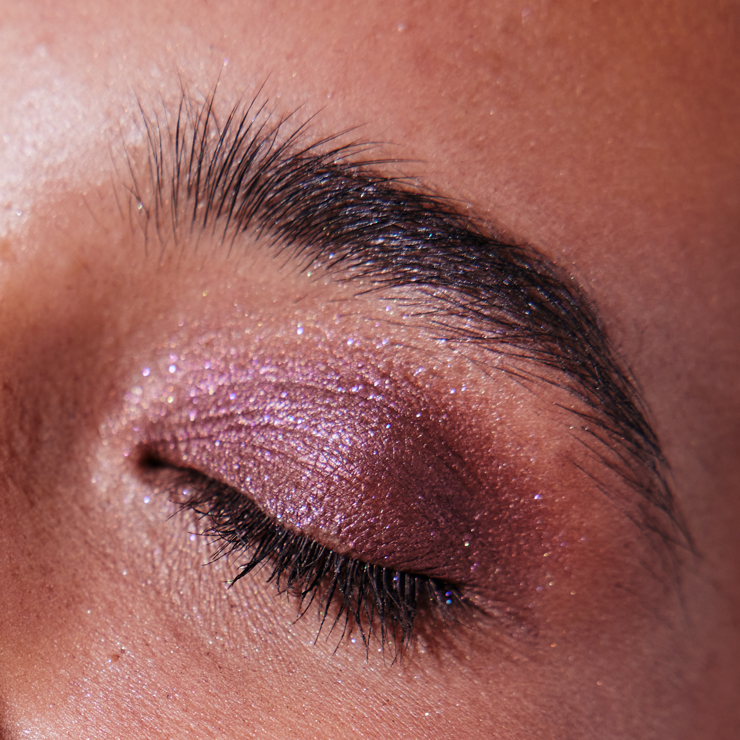 Eyeshadow - Mulberry Makeup model eye 3