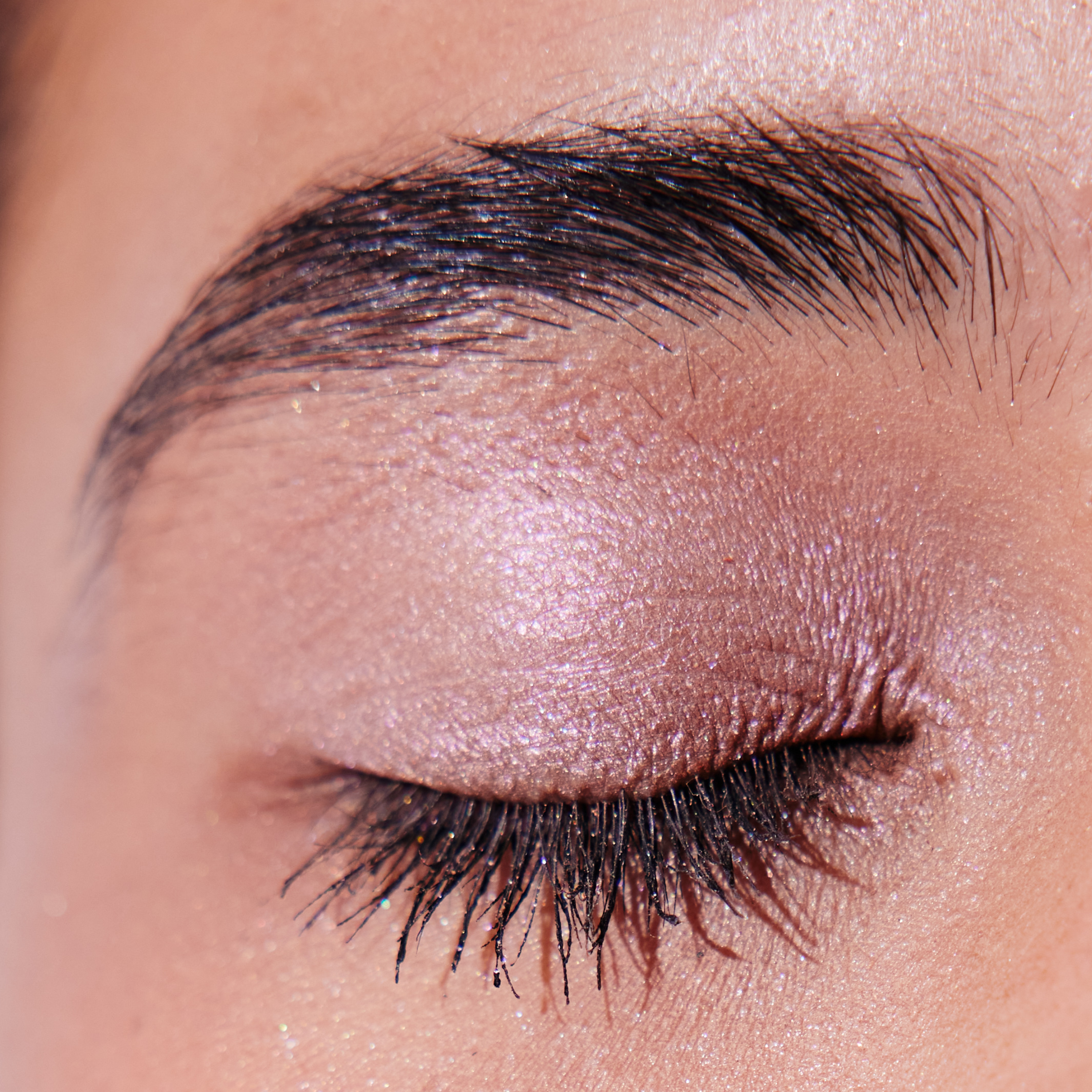 Eyeshadow - Pink Quartz Makeup model eye 4